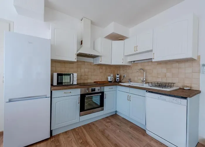 The Boheme Chic - 200 Meter From The Beach- 카네트